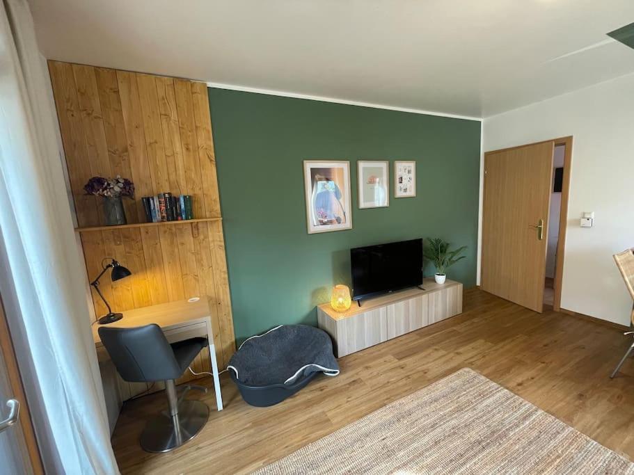 Cozy Wilkipartment Bis 4 Pers - Hund - Netflix - Wlan - Wintergarten - Coffeebar - Popcorn Verl Екстериор снимка