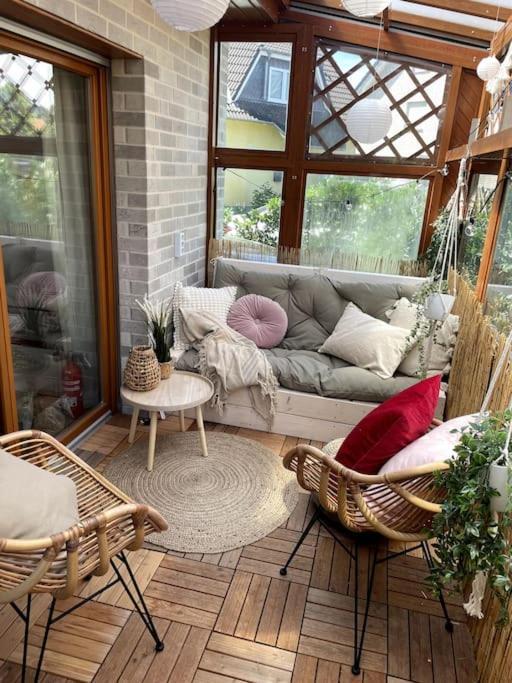 Cozy Wilkipartment Bis 4 Pers - Hund - Netflix - Wlan - Wintergarten - Coffeebar - Popcorn Verl Екстериор снимка